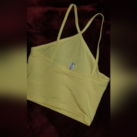 Divided by H&M  crop tank - Picture 2 of 3